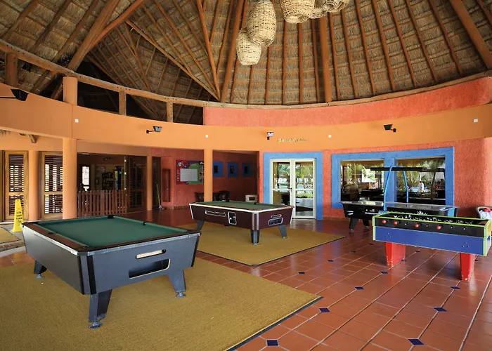 Barcelo Maya Colonial