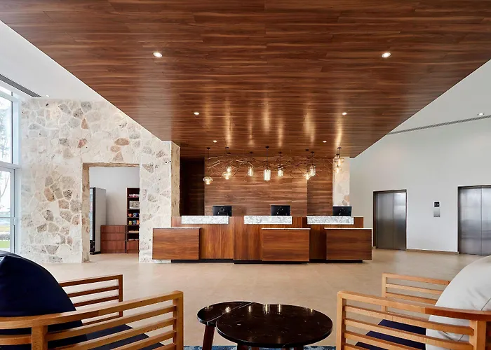 Fairfield Inn & Suites By Marriott Cancun Airport